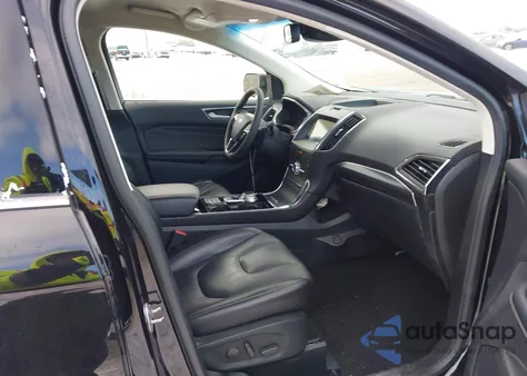 2020 Ford Edge Titanium z USA, uszkodzony, nr VIN 2FMPK4K94LBA72443